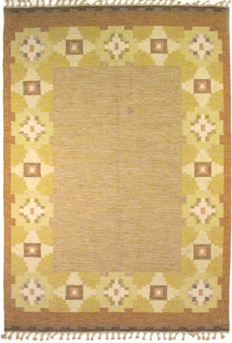 3254 Swedish Carpet 4 ft 6 in x 6 ft 6 in (137 x 198)