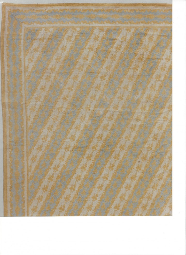 7230 French Linen 15 x 29 ft (457 x 884)